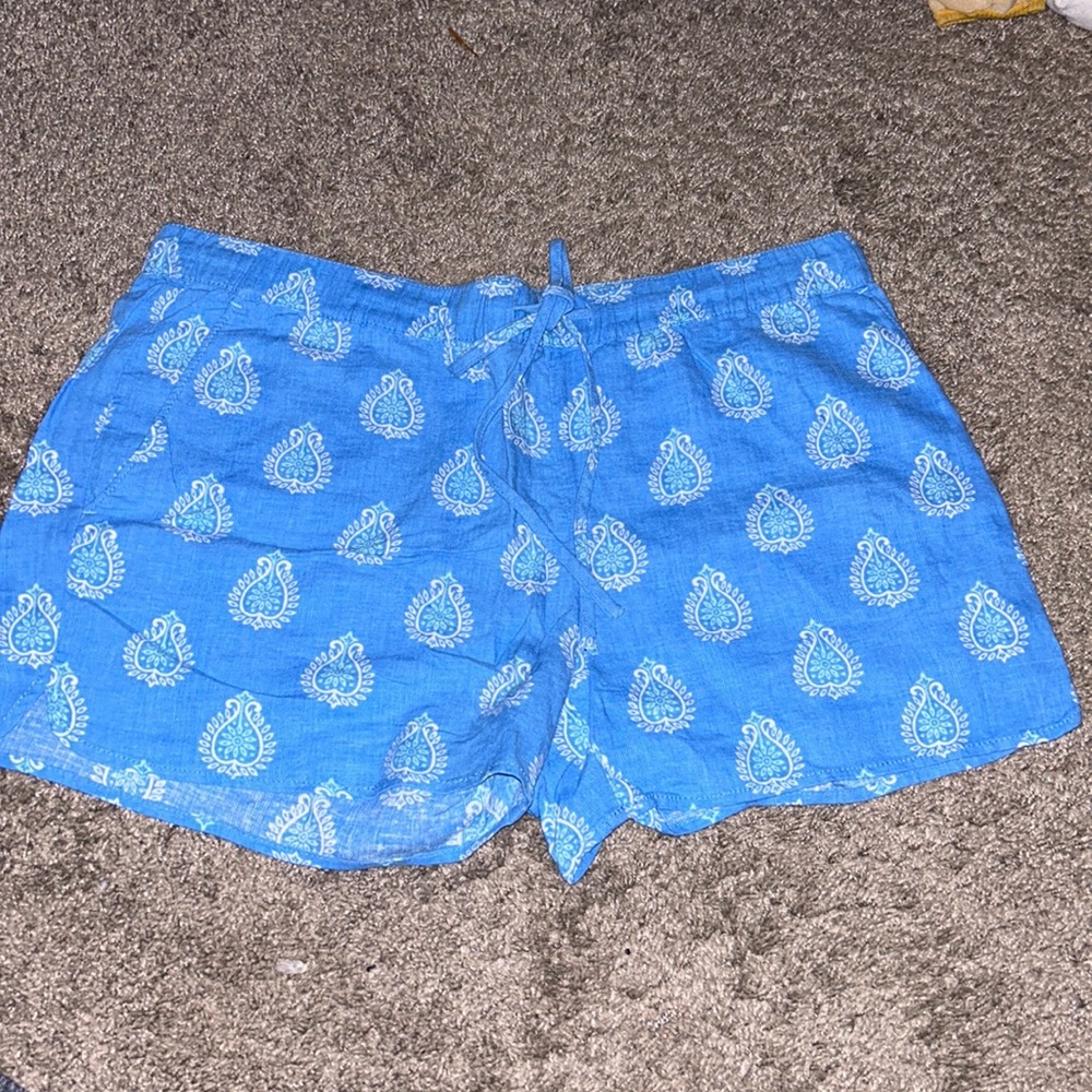 Linen shorts